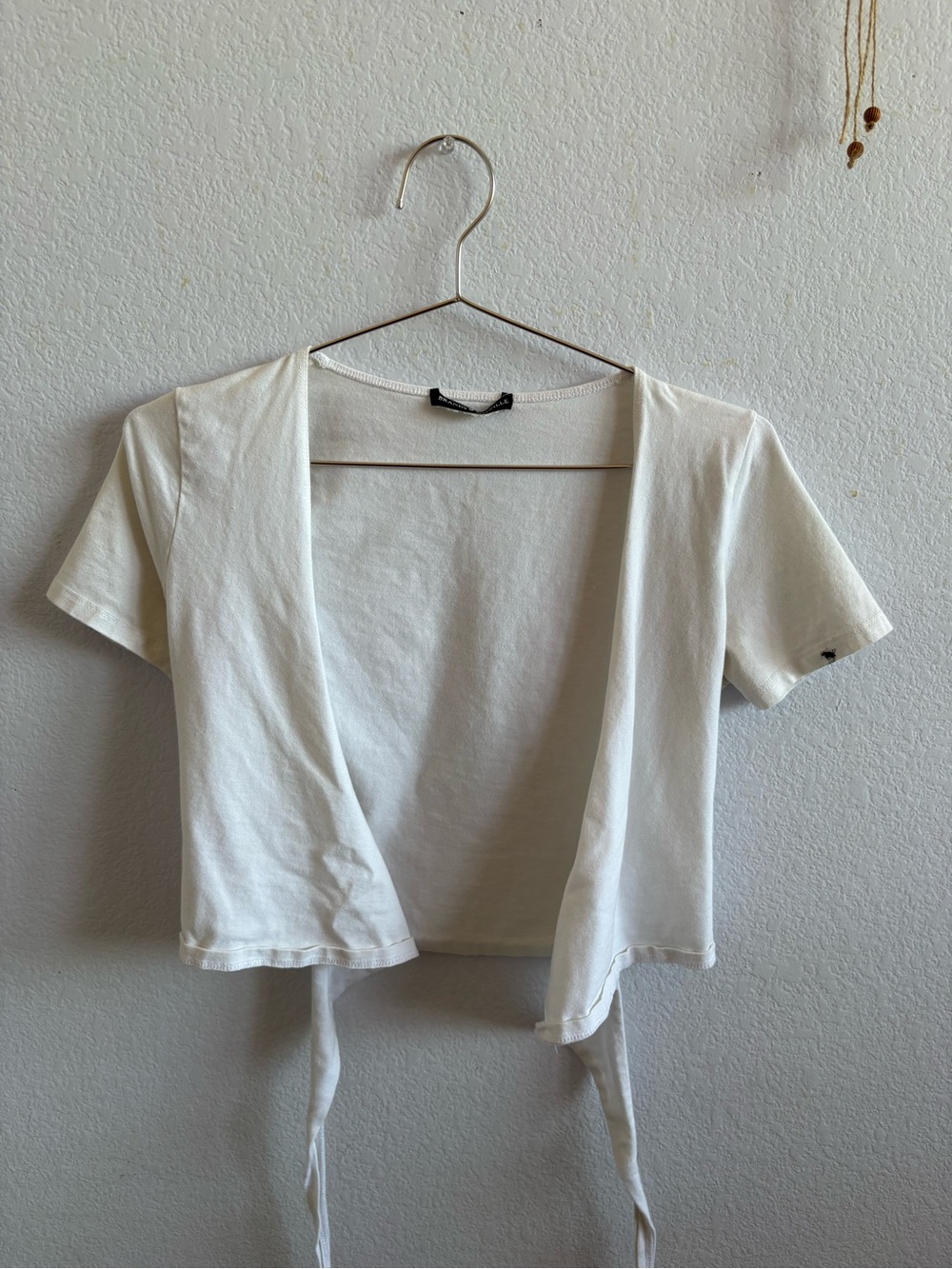 Brandy Melville White Tie-Front Crop Top